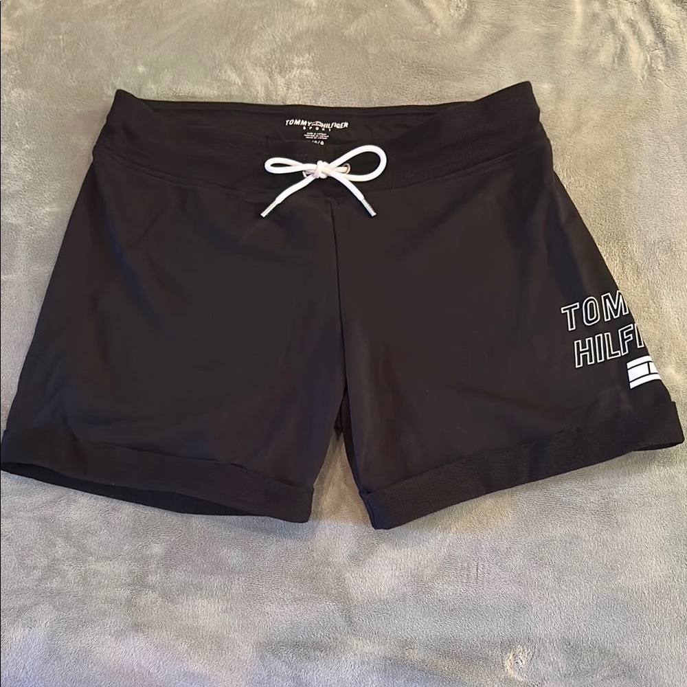 NWOT Tommy Hilfiger Sport -Women’s Black cuffed sweat shorts. SIZE L 12-14.